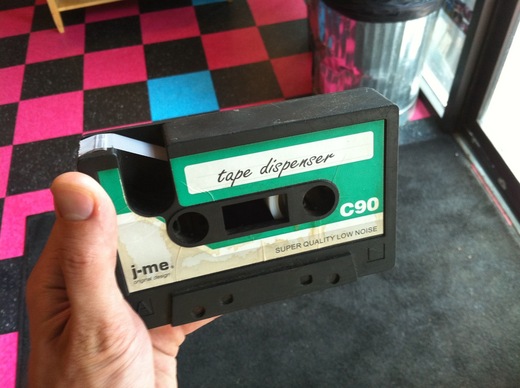 tape_dispenser.jpg